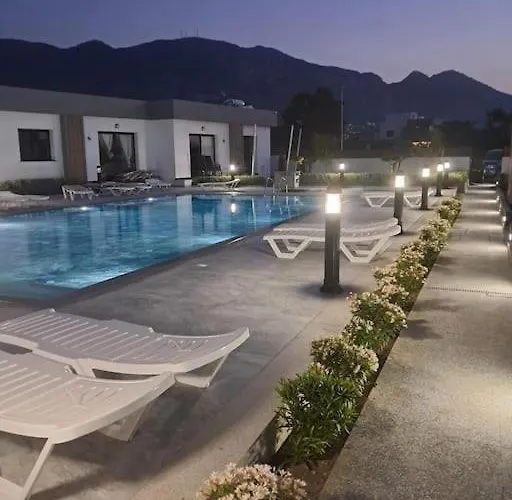 Blue Island Holiday Rentals 2