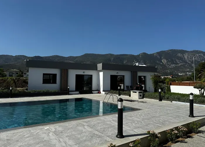 Blue Island Holiday Rentals 2